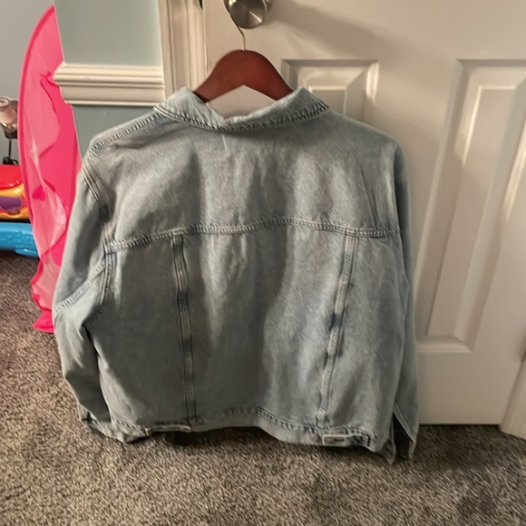 Brand new Calvin Klein Jean jacket size large this fits over sized - Picture 6 of 6